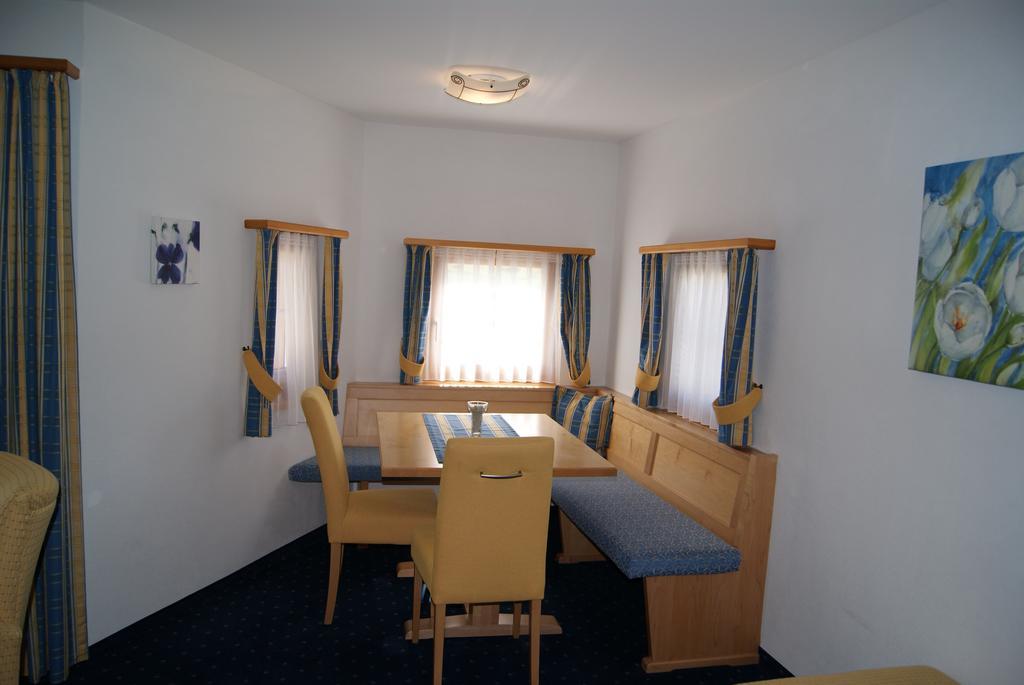 Ferienwohnungen Hotel Allegra Цуоц Экстерьер фото