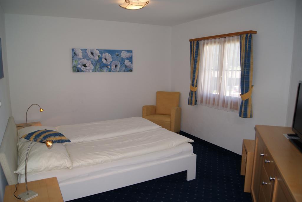 Ferienwohnungen Hotel Allegra Цуоц Экстерьер фото